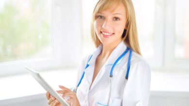 Making a doctor's appointment using an online service