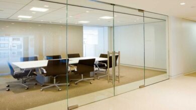 Types of all-glass partitions